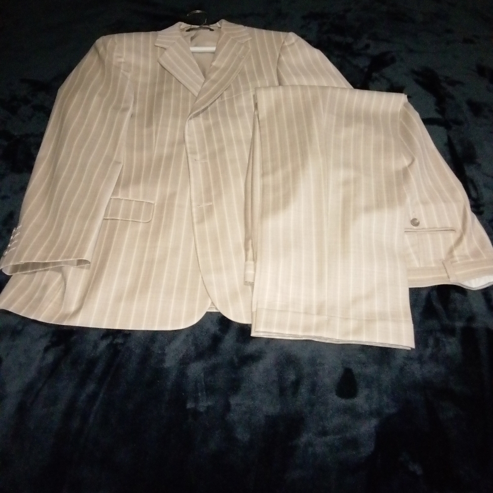Super 120 Italy suits